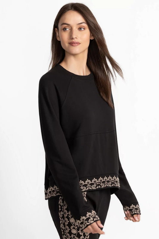BEE ACTIVE LONG SLEEVE CREW PULLOVER TEE