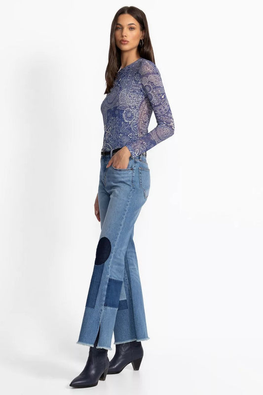 THE PATCHED STRAIGHT FLARE JEAN