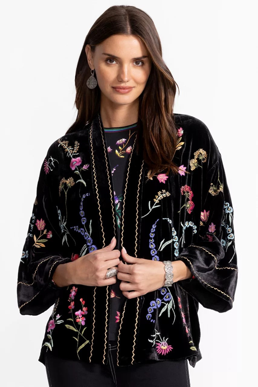 RELAXED SCHIFFLI CROPPED KIMONO