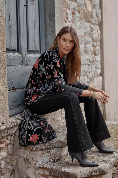 RELAXED SCHIFFLI CROPPED KIMONO