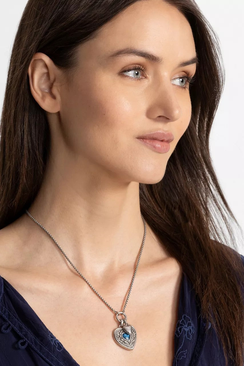 ANTIQUE HEART NECKLACE