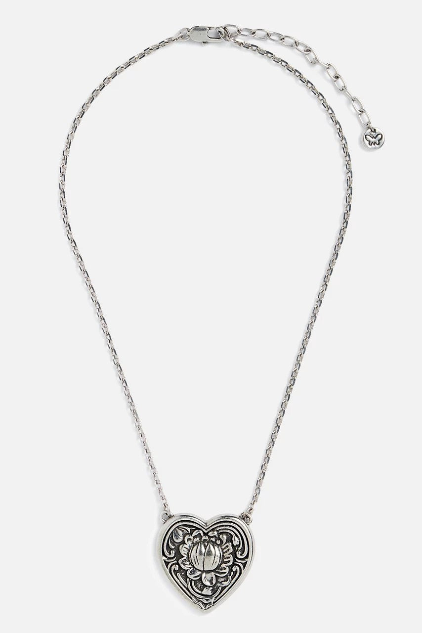 ANTIQUE HEART PENDANT NECKLACE