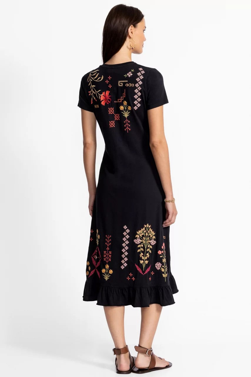 SHORT SLEEVE RUFFLE HEM DRESS