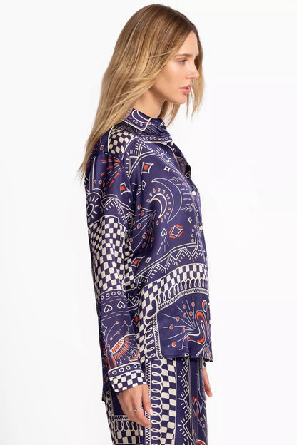 OVERSIZED SHIRT