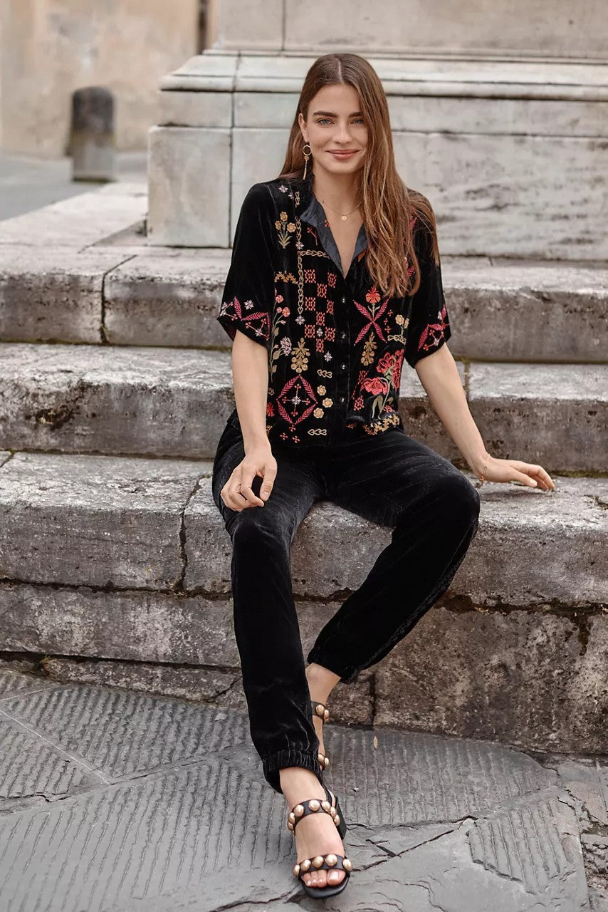RUFFLE NECK VELVET SHIRT