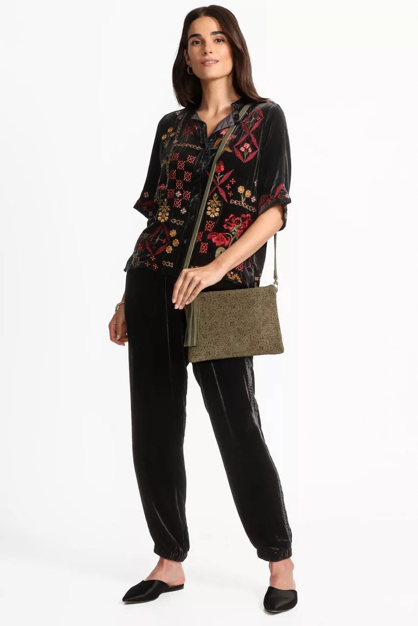 RUFFLE NECK VELVET SHIRT