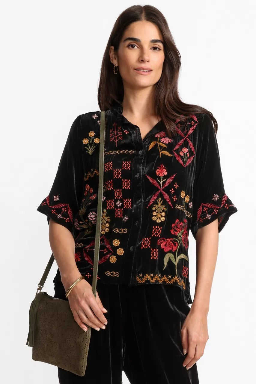 RUFFLE NECK VELVET SHIRT