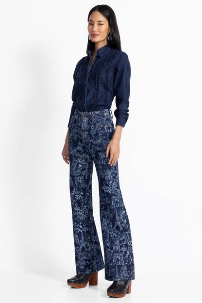 THE STRAIGHT FLARE JEAN