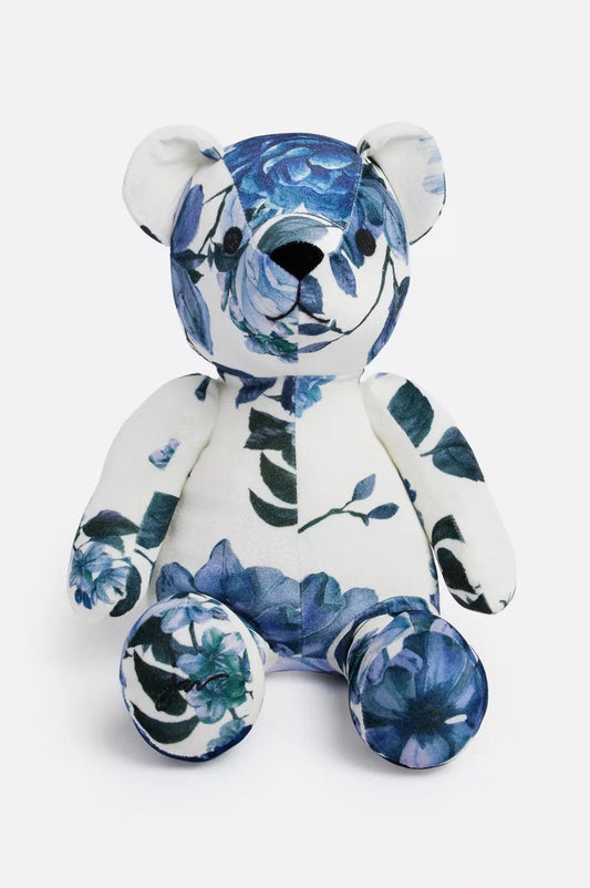 Pretty Dancer Bear