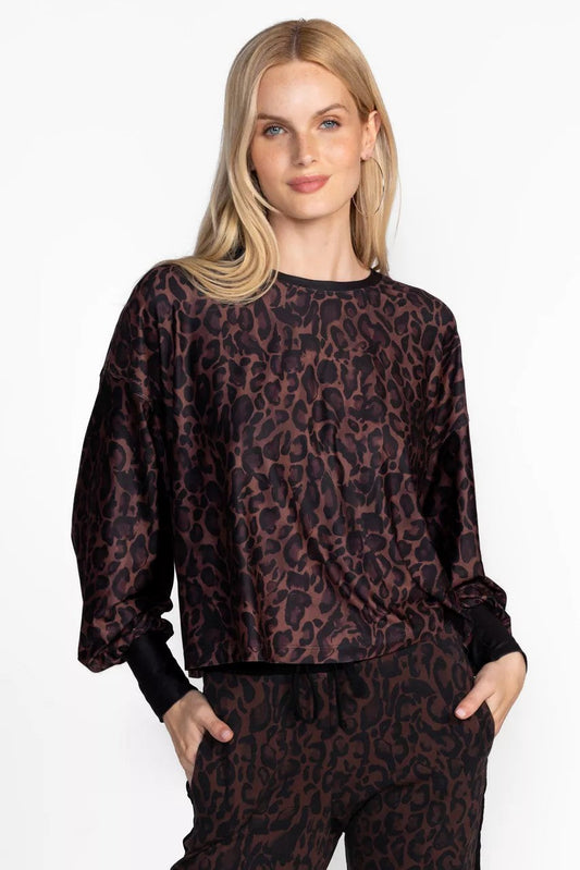 BEE ACTIVE DROP SHOULDER CREW NECK TEE