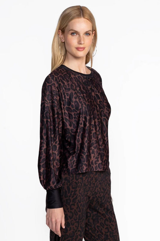 BEE ACTIVE DROP SHOULDER CREW NECK TEE