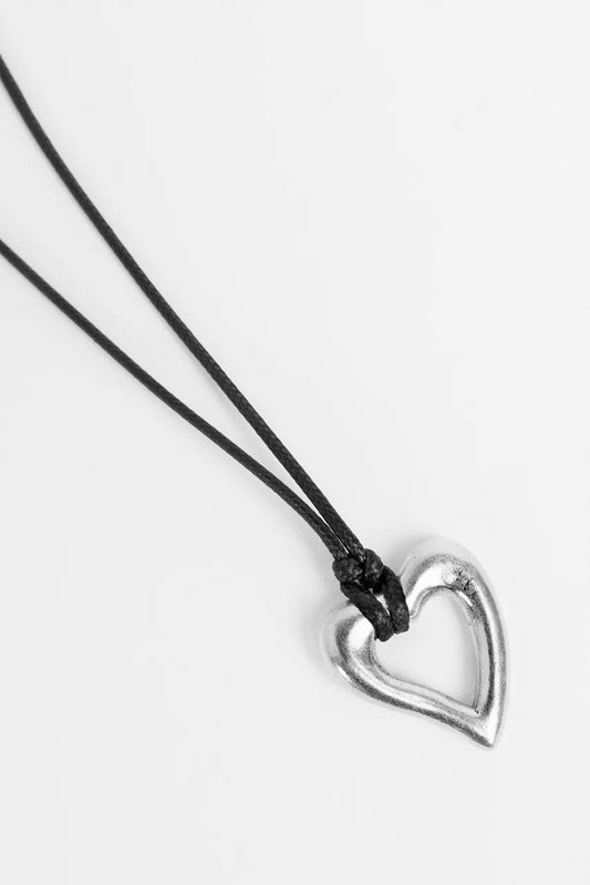 ABSTRACT HEART PENDANT NECKLACE